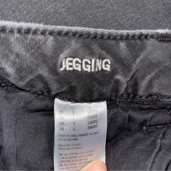 American Eagle Black Super Stretch Jegging - Picture 5 of 5